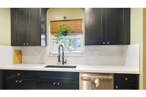 8524 Old Country Manor, Davie, FL 33328 - MLS#F10550218