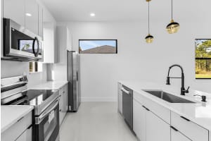 920 Anaconda Avenue, Lehigh Acres, FL 33974 - MLS#F10550224