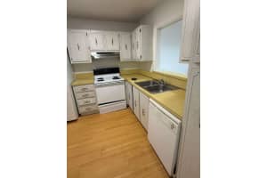 408 68th Avenue, Plantation, FL 33317 - MLS#F10550241