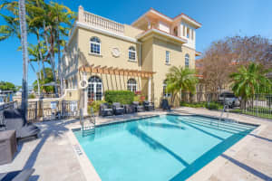237 Garden Court, Fort Lauderdale, FL 33308 Sold 04/27/26