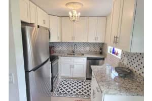 172 Lyndhurst L 172, Deerfield Beach, FL 33442, Deerfield Beach, FL 33442 - MLS#F10550276