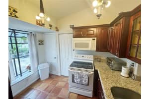 715 Gardens Drive, Pompano Beach, FL 33069 - MLS#F10550342