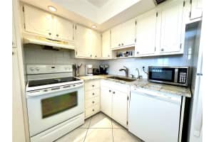 2671 Course Drive, Pompano Beach, FL 33069 - MLS#F10550451