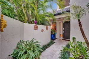 372 97th Avenue, Plantation, FL 33324 - MLS#F10550541