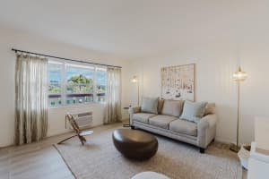 272 Preston Way, Boca Raton, FL 33434 - MLS#F10550576