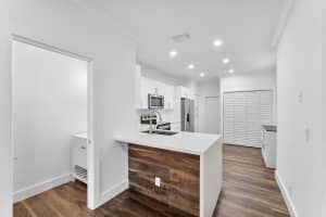 2100 Hacienda Terrace, Weston, FL 33327 - MLS#F10550606