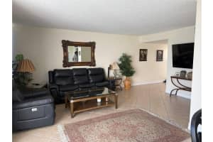 2303 Bridgewood Drive, Boca Raton, FL 33434 - MLS#F10550644