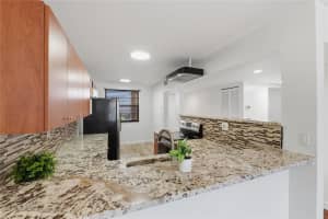 9549 McNab Road, Tamarac, FL 33321 - MLS#F10550662