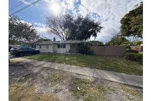 1306 2nd Avenue, Dania Beach, FL 33004 - MLS#F10550666