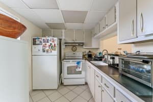 9400 Lime Bay Boulevard, Tamarac, FL 33321 - MLS#F10550686