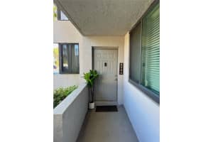 9585 1st Court, Coral Springs, FL 33071 - MLS#F10550687