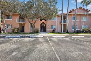 3261 Sabal Palm Manor, Hollywood, FL 33024 Sold 04/10/26