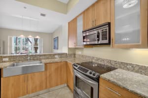 2633 14th Avenue, Wilton Manors, FL 33334 - MLS#F10550816