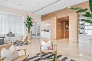 401 Birch Road, Fort Lauderdale, FL 33304 - MLS#F10550831