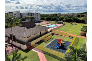 6950 186th Street, Hialeah, FL 33015 - MLS#F10550867