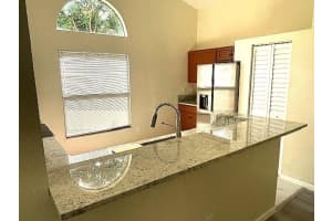 817 Palm Run Drive, North Lauderdale, FL 33068 - MLS#F10550889