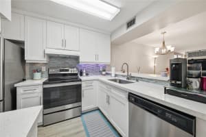 6524 Coral Lake Drive, Margate, FL 33063 - MLS#F10550896