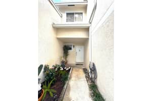 1997 Discovery Circle, Deerfield Beach, FL 33442 - MLS#F10550930