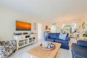 4899 26th Court, Lauderdale Lakes, FL 33313 - MLS#F10551040