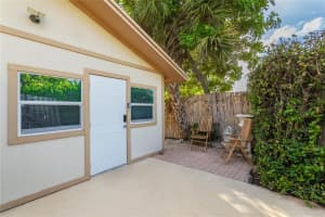 1724 37th Street, West Palm Beach, Fl 33407, West Palm Beach