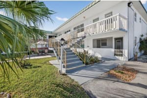 1354 12th Court, Hollywood, FL 33019 - MLS#F10551071