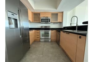 140 Dixie Highway, Hollywood, FL 33020 - MLS#F10551082