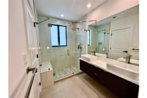 1292 35th Street, Oakland Park, FL 33334 - MLS#F10551086