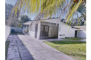 1728 114th Street, Miami, FL 33167 - MLS#F10551107