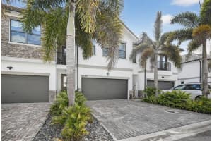 4458 Aqua Bella Lane, Fort Lauderdale, FL 33312 - MLS#F10551163