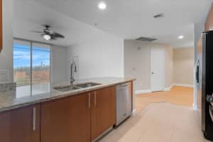 1945 Ocean Drive, Hallandale Beach, FL 33009 - MLS#F10551239