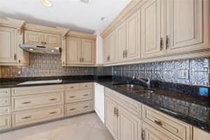 17031 Boca Club Boulevard, Boca Raton, FL 33487 - MLS#F10551246