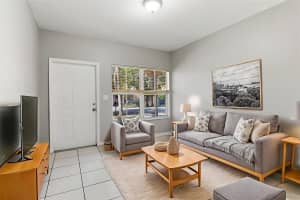 885 6th Court, Homestead, FL 33034 - MLS#F10551290