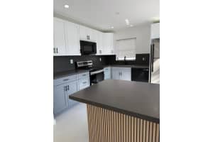 1054-1058 2nd Street, Hallandale Beach, FL 33009 - MLS#F10551371