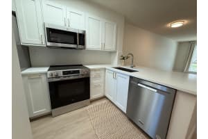 2106 Cypress Bend Drive, Pompano Beach, FL 33069 - MLS#F10551433