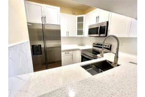 7893 Southwood Circle, Davie, FL 33328 - MLS#F10551486