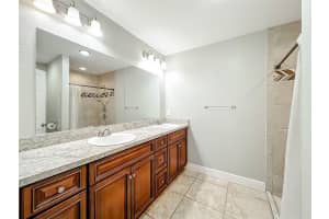 608 Masters Avenue, Wildwood, FL 34785 - MLS#F10551568