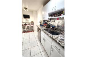 4400 Hillcrest Drive, Hollywood, FL 33021 - MLS#F10551569