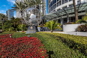 18001 Collins Avenue, Sunny Isles Beach, FL 33160 - MLS#F10551572