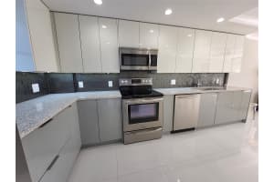 112 Royal Park Drive, Oakland Park, FL 33309 - MLS#F10551651