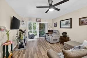 8400 Lagos De Campo Boulevard, Tamarac, FL 33321 - MLS#F10551654