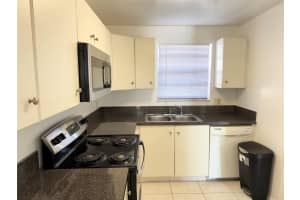 9400 Live Oak Place, Davie, FL 33324 - MLS#F10551698