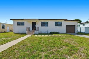 18000 6th Court, Miami, FL 33169 - MLS#F10551727