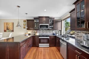 3000 8th Terrace, Wilton Manors, FL 33334 - MLS#F10551730