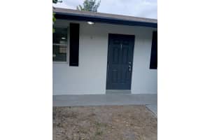 1917 Smith Drive 1, North Palm Beach, Fl 33408, North Palm Beach