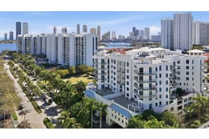 3030 188th Street, Aventura, FL 33180 - MLS#F10551763