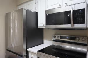 2228 Cypress Bend Drive, Pompano Beach, FL 33069 - MLS#F10551808