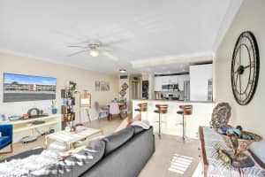 5201 NE 24 A-203, Fort Lauderdale, FL 33308, Fort Lauderdale, FL 33308 - MLS#F10551812