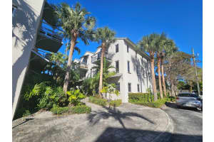 812 4th Avenue, Fort Lauderdale, FL 33315 - MLS#F10551824