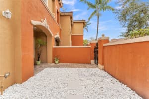 2768 120th Terrace, Hollywood, FL 33025 - MLS#F10551875