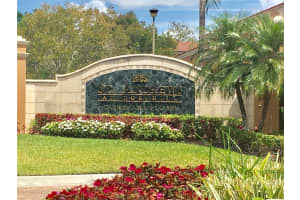 7950 N Nob Hill Road 203, Tamarac, Fl 33321, Tamarac